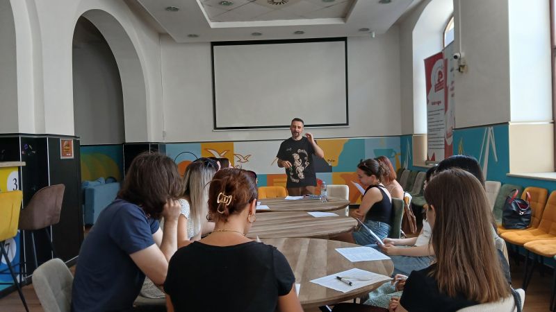 Radionica za studente: Joyce između...