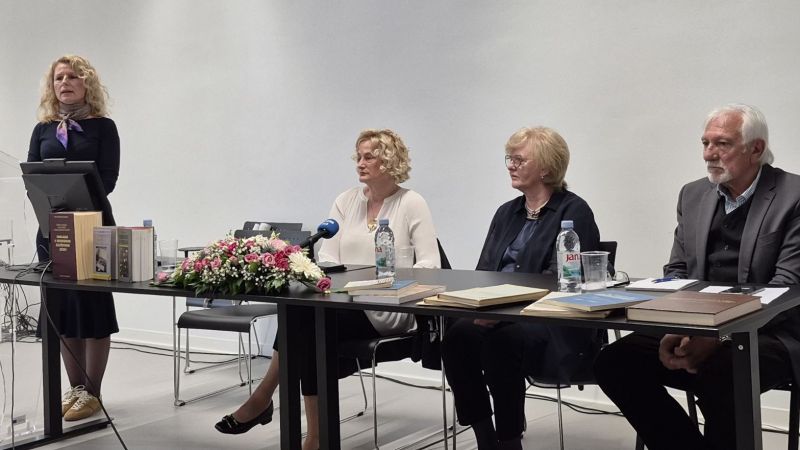 “The linguists of Pula and Istria and...