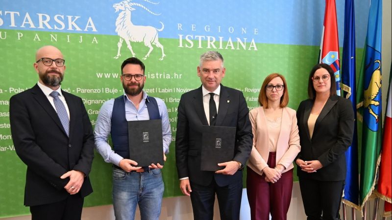 Potpisan sporazum o stručnoj praksi u...