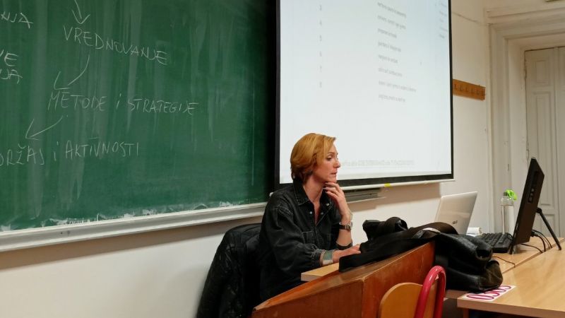 Gostujuće predavanje profesorice...